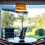 Ferienhaus-haus-am-see-mit-wassergrundstueck Semesterbostad *