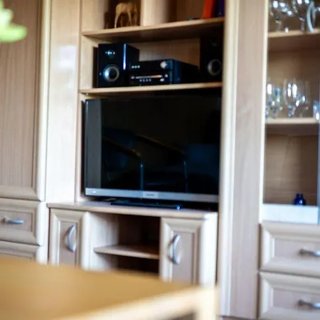 펜션 Ferienhaus-haus-am-see-mit-wassergrundstueck