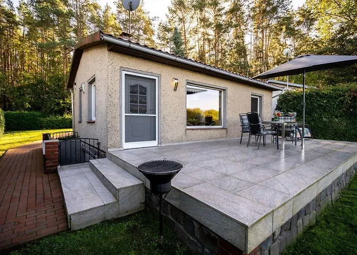 Haus Am Mit Wassergrundstück Ferienhaus *