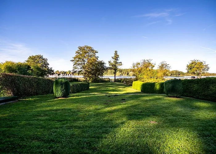 Ferienhaus Haus Am Mit Wassergrundstück *